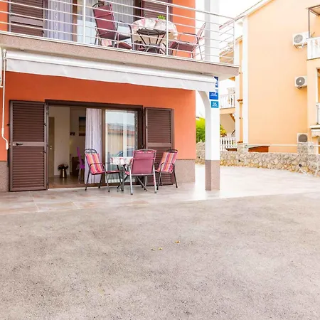 In - Insel Krk 53351 شقة *